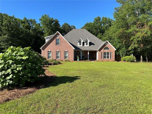 102 Seven Pines Court, Perry, GA 31069