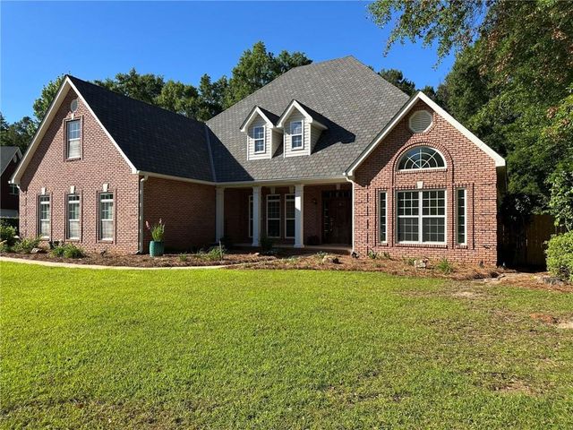 102 Seven Pines Court, Perry, GA 31069