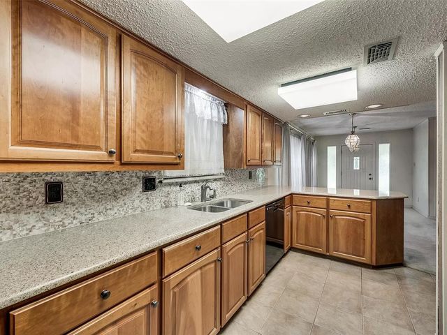 1912 Anna Drive, Irving, TX 75061
