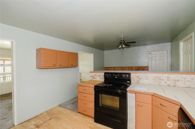 41 NE Salty Drive, Belfair, WA 98528