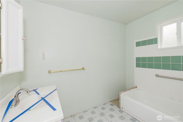 41 NE Salty Drive, Belfair, WA 98528