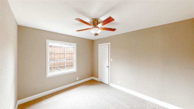 2305 Briarwood Lane, Carrollton, TX 75006
