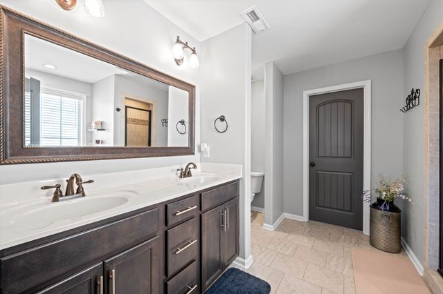 1413 Millet Dr, Clarksville, TN 37040