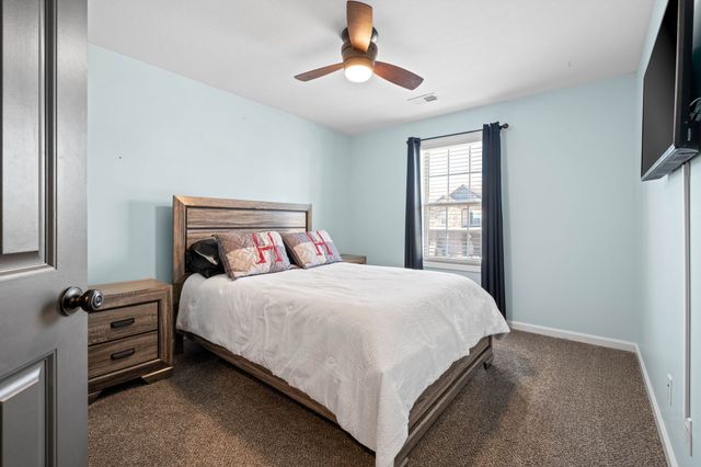 1413 Millet Dr, Clarksville, TN 37040
