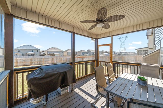 1413 Millet Dr, Clarksville, TN 37040
