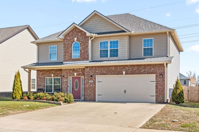 1413 Millet Dr, Clarksville, TN 37040
