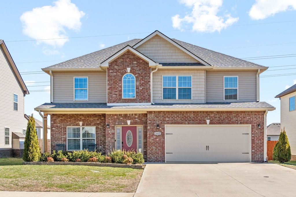 1413 Millet Dr, Clarksville, TN 37040