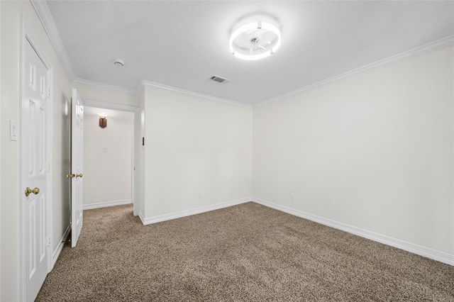 1573 W Sam Houston Pkwy Parkway S, Houston, TX 77042