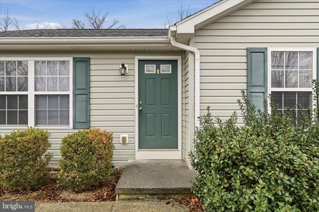 104 BASIN DR, Inwood, WV 25428