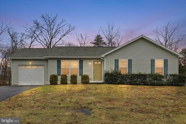 104 BASIN DR, Inwood, WV 25428