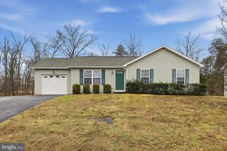 104 BASIN DR, Inwood, WV 25428