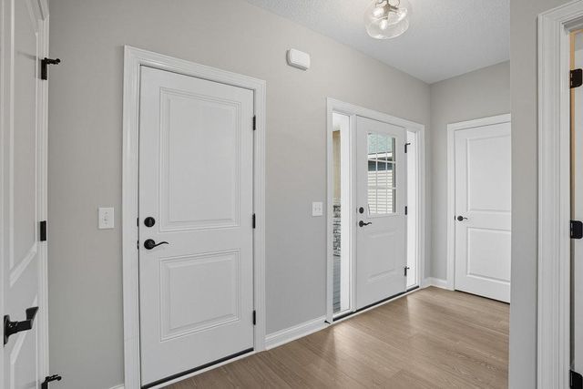 9815 Pinehurst Drive, Elko New Market, MN 55020