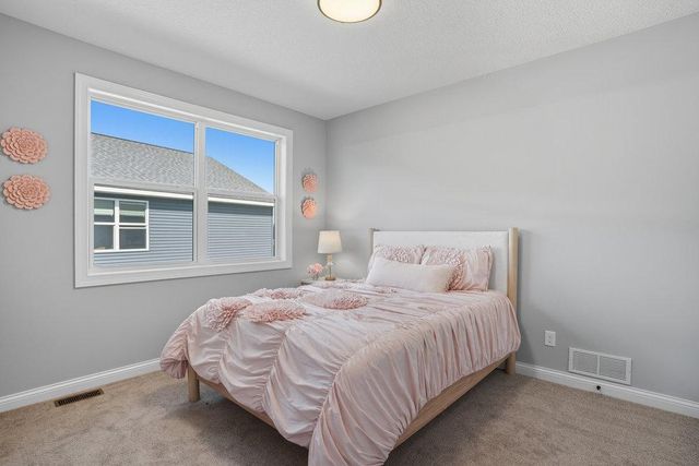 9815 Pinehurst Drive, Elko New Market, MN 55020