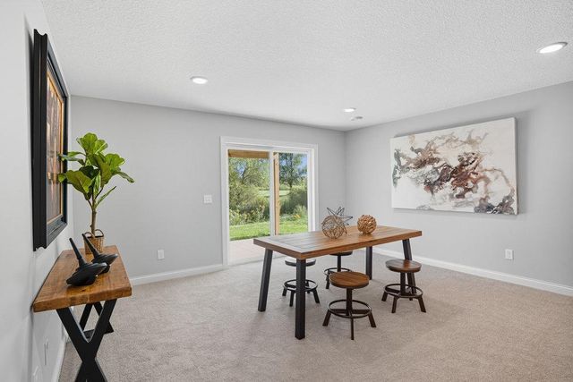 9815 Pinehurst Drive, Elko New Market, MN 55020