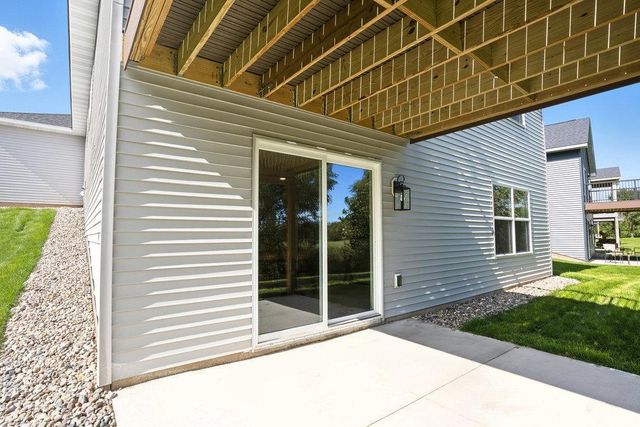 9815 Pinehurst Drive, Elko New Market, MN 55020