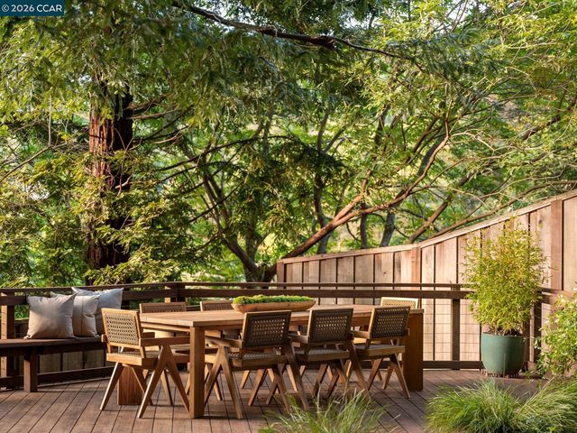 6 Dorothy Pl, Berkeley, CA 94705