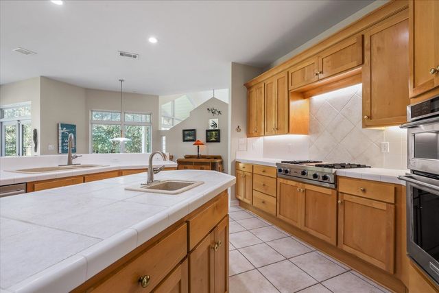 9080 Old Chemonie Road, Tallahassee, FL 32309