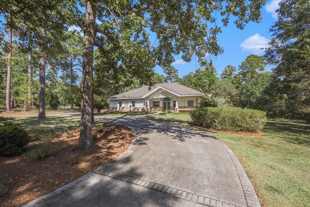 9080 Old Chemonie Road, Tallahassee, FL 32309