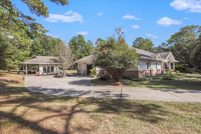 9080 Old Chemonie Road, Tallahassee, FL 32309