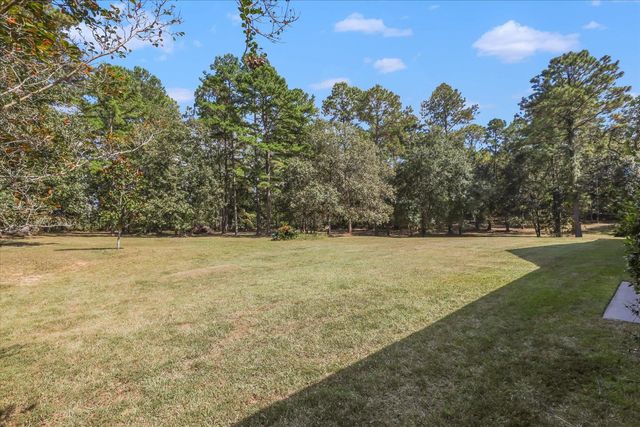 9080 Old Chemonie Road, Tallahassee, FL 32309