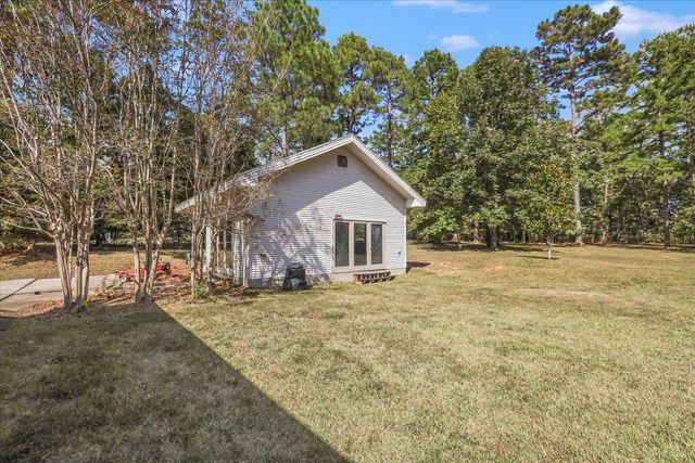 9080 Old Chemonie Road, Tallahassee, FL 32309