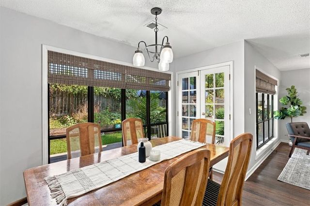 1035 Trailmore Drive, Roswell, GA 30076