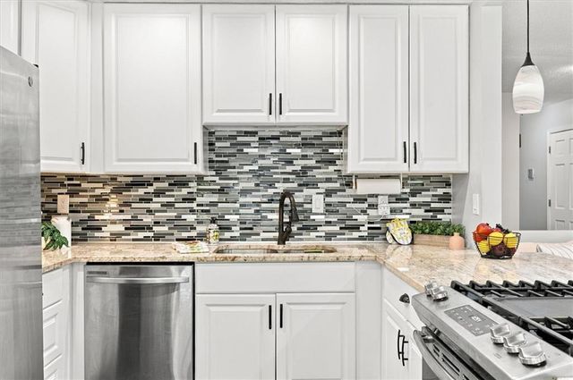 1035 Trailmore Drive, Roswell, GA 30076