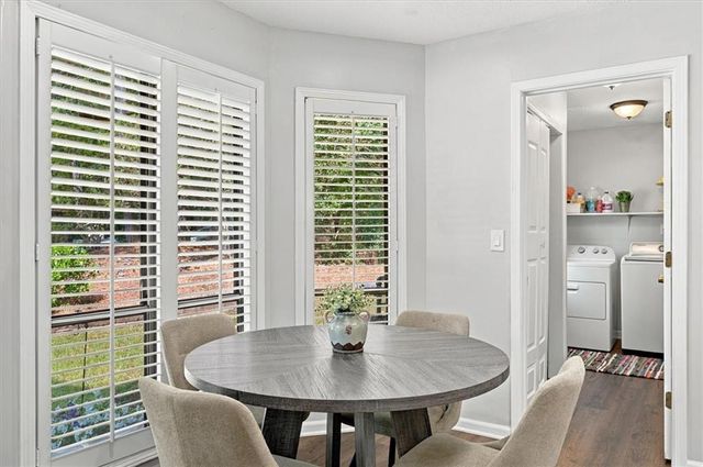 1035 Trailmore Drive, Roswell, GA 30076
