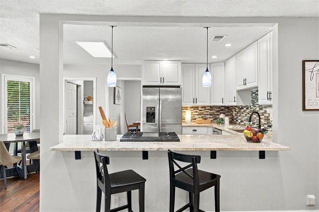 1035 Trailmore Drive, Roswell, GA 30076