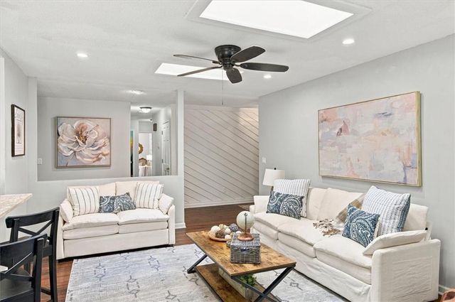 1035 Trailmore Drive, Roswell, GA 30076