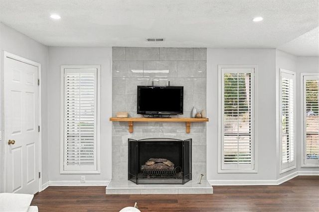 1035 Trailmore Drive, Roswell, GA 30076