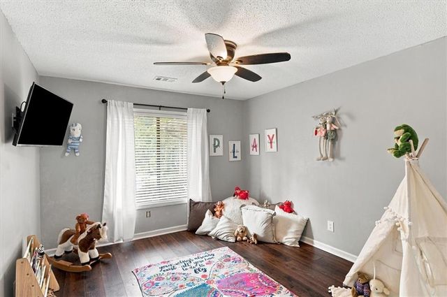 1035 Trailmore Drive, Roswell, GA 30076