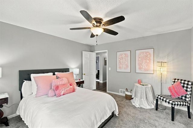 1035 Trailmore Drive, Roswell, GA 30076