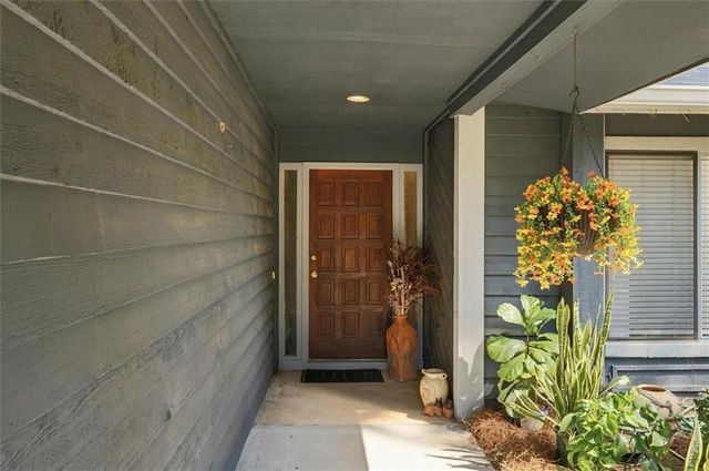 1035 Trailmore Drive, Roswell, GA 30076
