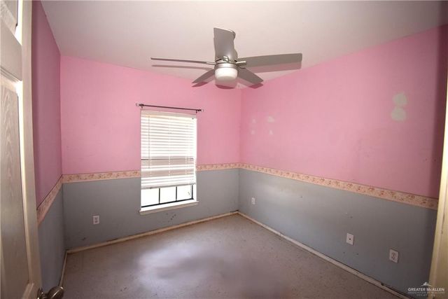 2404 E Hibiscus Avenue, Hidalgo, TX 78557