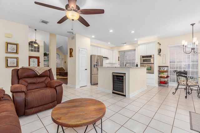 3303 Appalachian Trail, Kingwood, TX 77345