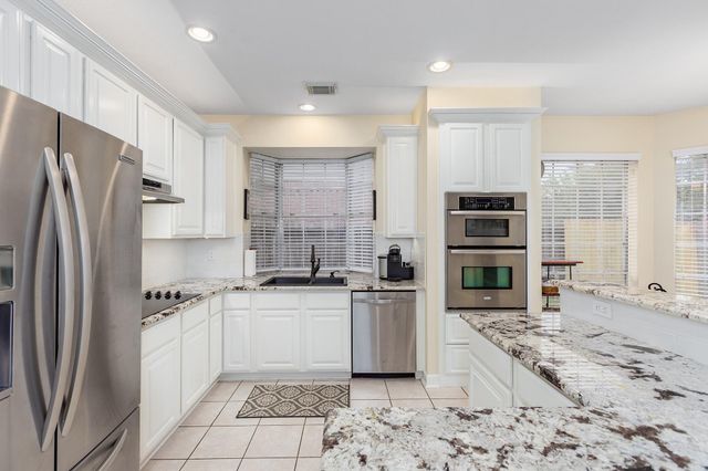 3303 Appalachian Trail, Kingwood, TX 77345