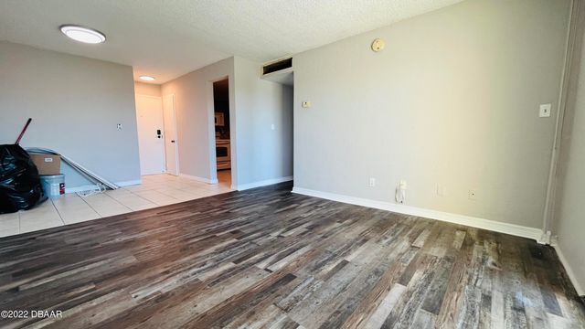 732 N Halifax Ave Apt 402, Daytona Beach, FL 32118