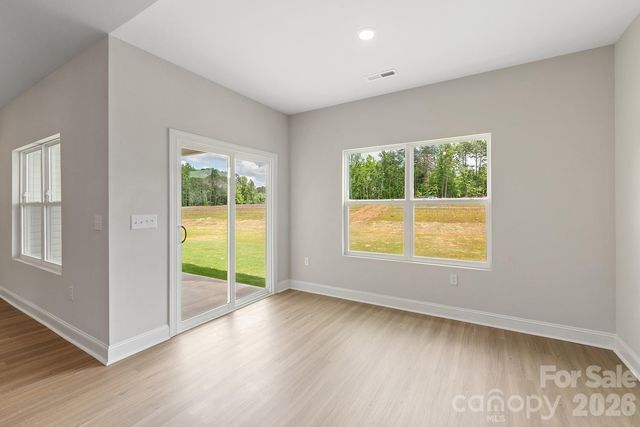 6607 Fairford Drive, Charlotte, NC 28215