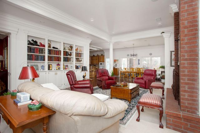 18 CLOISTER Parkway, Amarillo, TX 79121