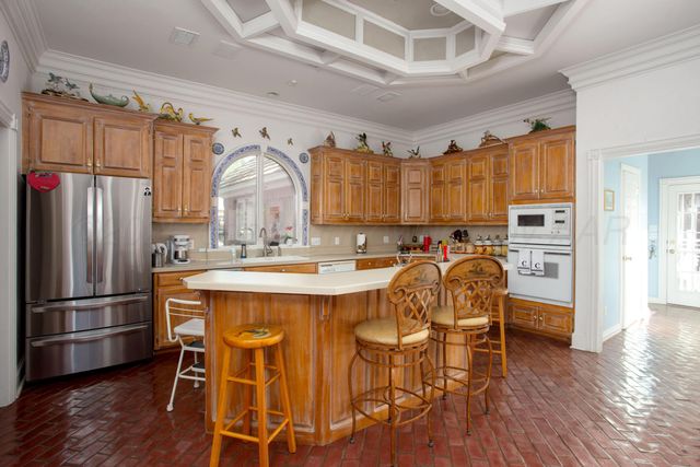 18 CLOISTER Parkway, Amarillo, TX 79121