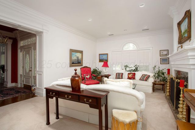 18 CLOISTER Parkway, Amarillo, TX 79121