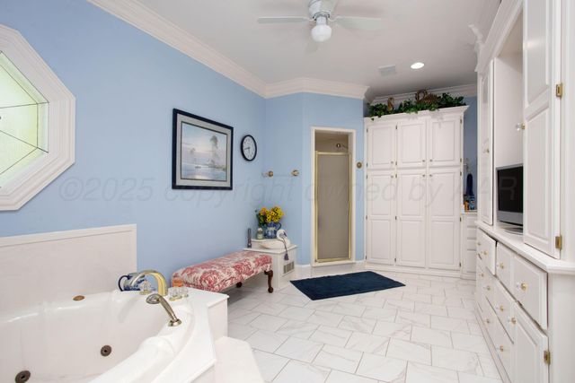 18 CLOISTER Parkway, Amarillo, TX 79121