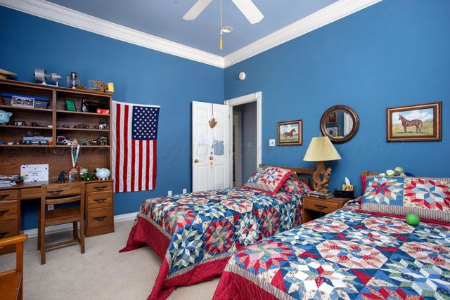 18 CLOISTER Parkway, Amarillo, TX 79121