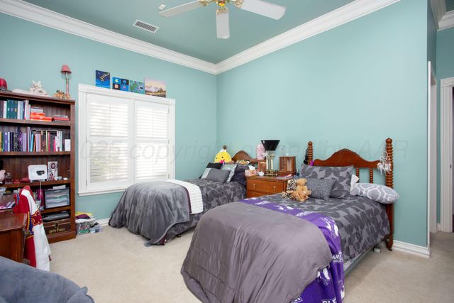 18 CLOISTER Parkway, Amarillo, TX 79121