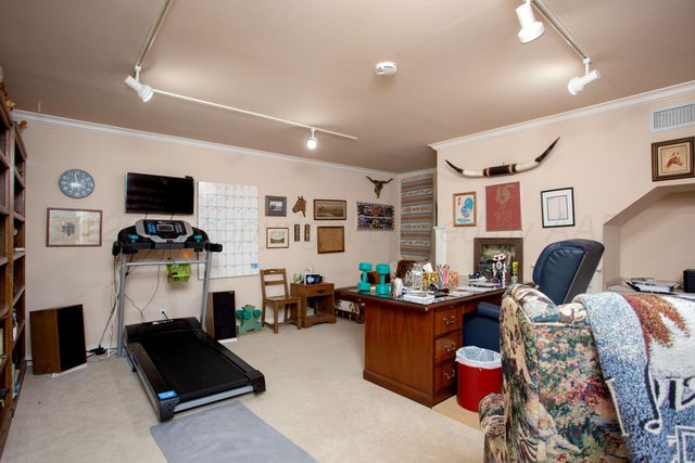 18 CLOISTER Parkway, Amarillo, TX 79121