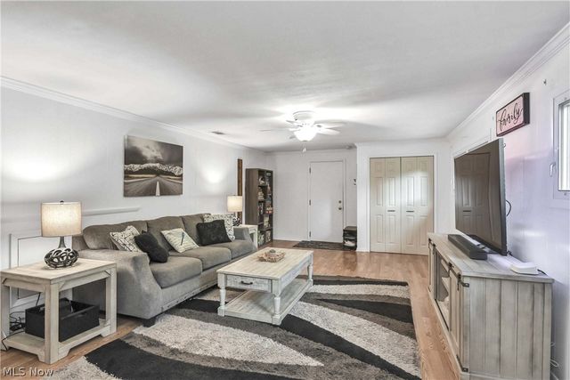 1600 Ridgewood Court, Twinsburg, OH 44087
