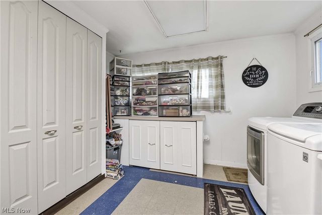 1600 Ridgewood Court, Twinsburg, OH 44087