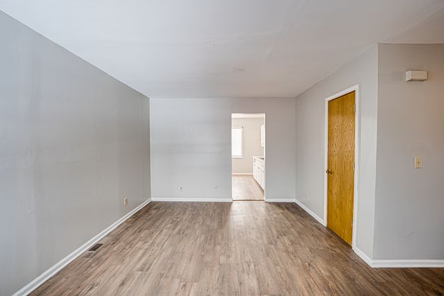 1209 GAGE Road, Joliet, IL 60432