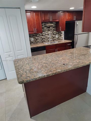 616 Executive Center Drive 107, West Palm Beach, FL 33401